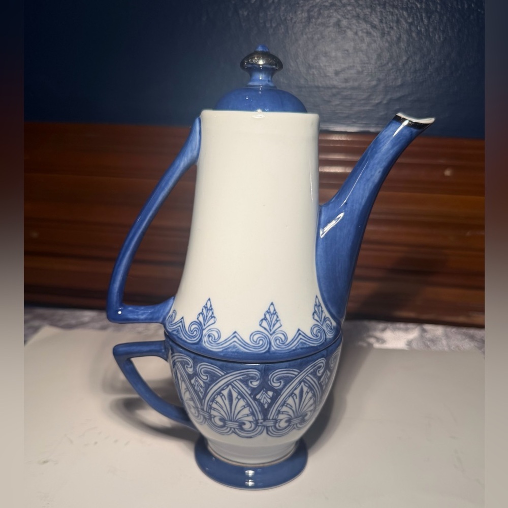 Vintage "Tile" pattern individual teapot and lidded cup set-The Bombay Company